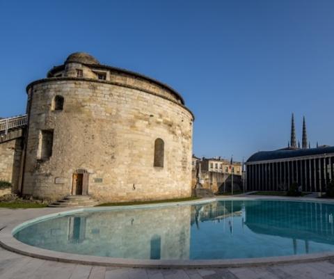 Cour intérieur avec la tour des Minimes 